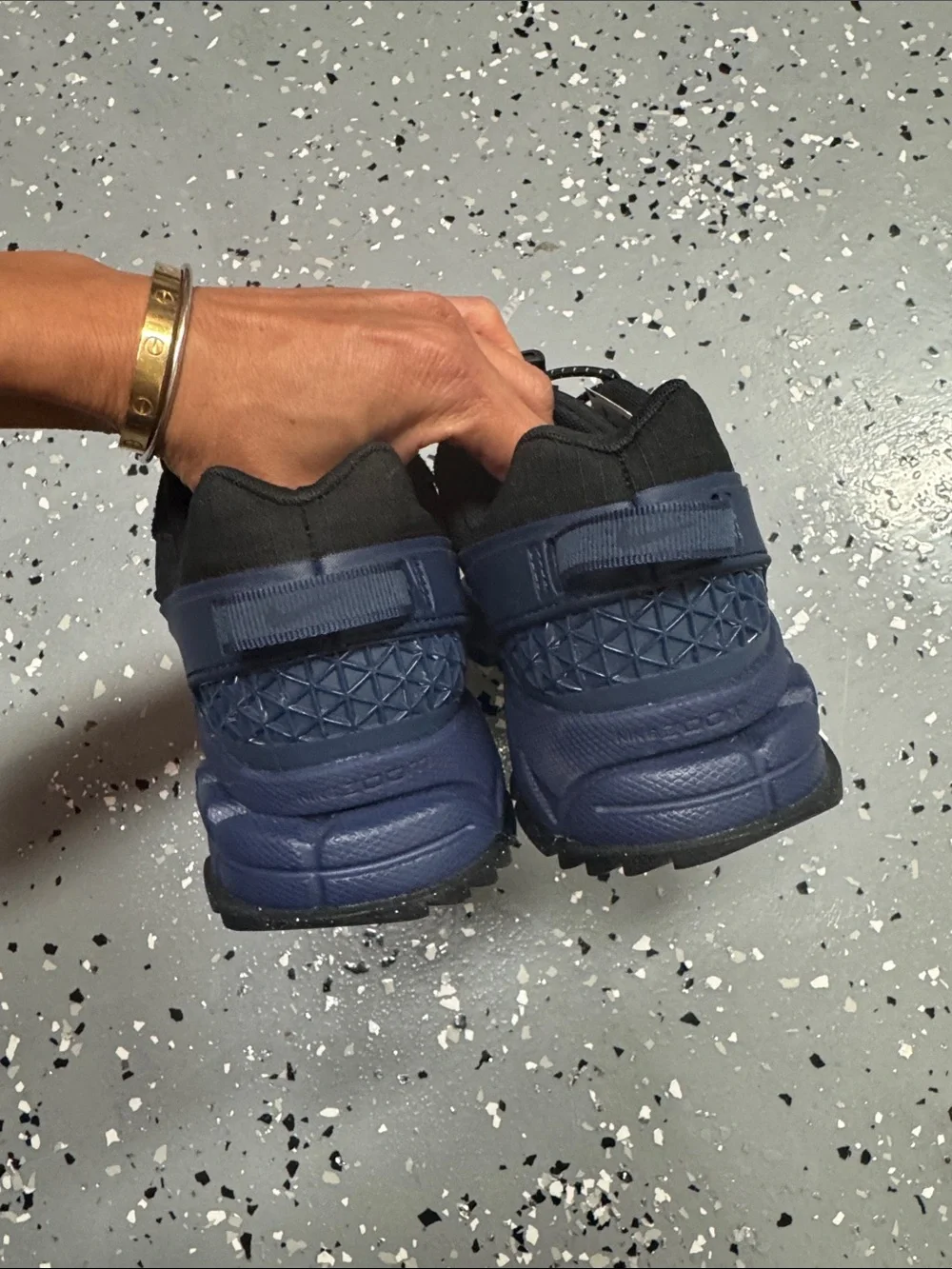 Nike Vomero Roam Winterized Black Midnight Navy